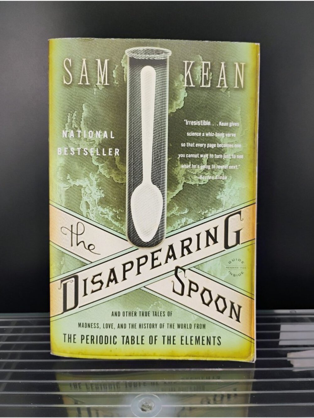 The Disappearing Spoon By Sam Kean Paperback History Of Science